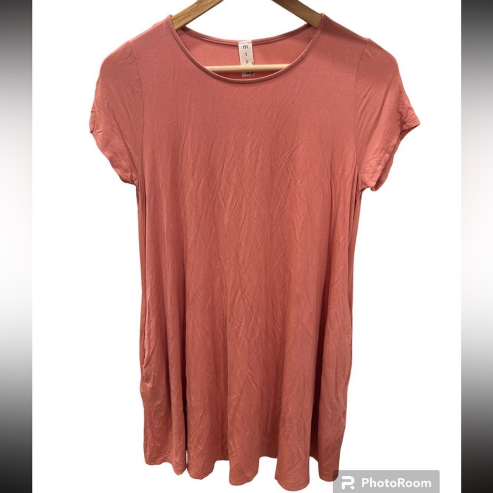 Dress with pockets
